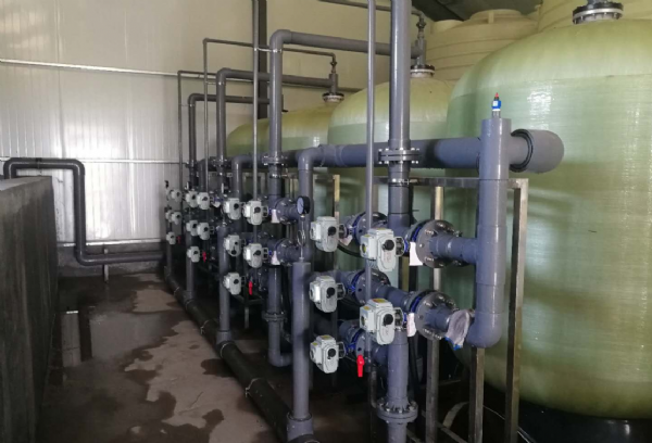 濰坊40T單級反滲透設(shè)備安裝調(diào)試完成